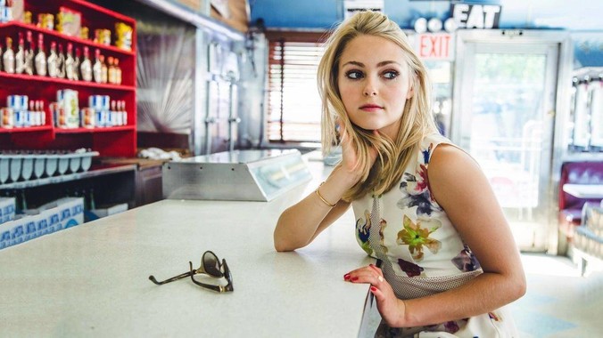 如何看待湖北一医院婚检查出艾滋医生未告知伴侣致感染，医生被停职？反映出哪些问题？